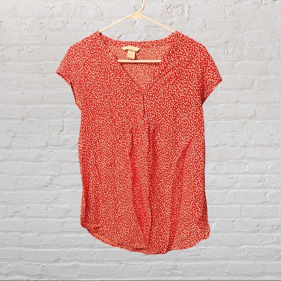 ⭐️2/$20⭐️ H&M Floral Maternity Top​​ - Picture 1 of 2